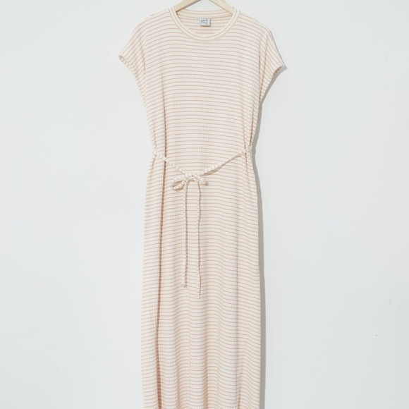 Baserange Shaw Sleeveless Dress, XS in Undyed - Picture 5 of 8